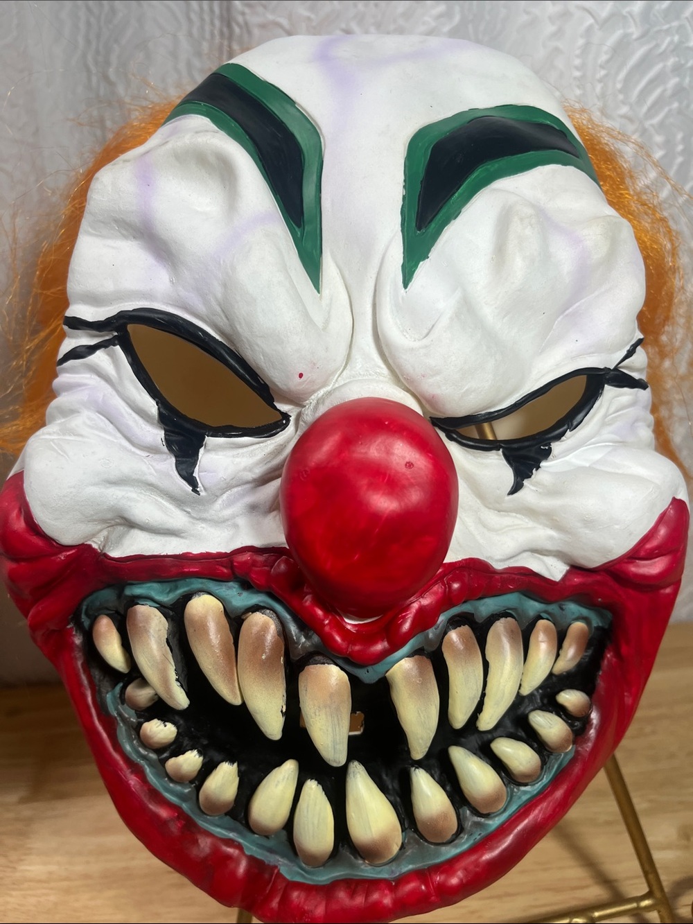 Spirit Halloween IT Pennywise Costume Set Mask Shirt Gloves XL